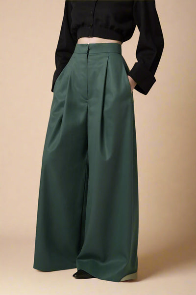 SOLVEIG BUKSER | Bred Silhuet & Underspillet Elegance